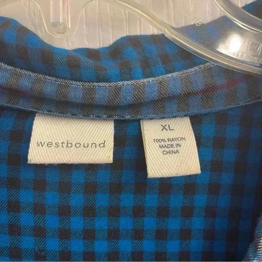 Hi-Low Multi Colored Long Sleeve Plaid Top by Westbound - Picture 3 of 7
